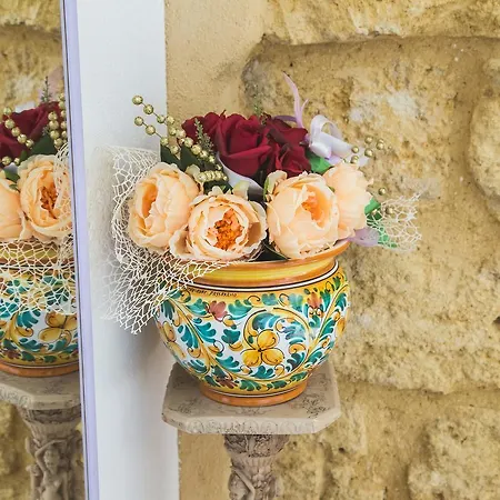 Cattedrale לינה וארוחת בוקר 3*